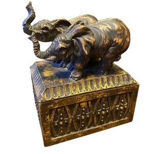 Vintage Unique Bronze Figural Elephants Sculpture Statue HomeOffice Decor Signed